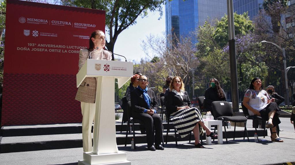 Claudia Sheinbaum encabeza ceremonia por aniversario luctuoso de Josefa Ortíz de Domínguez