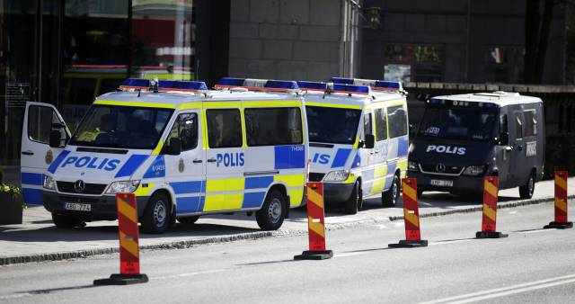 Un camión atropella a una multitud en Estocolmo