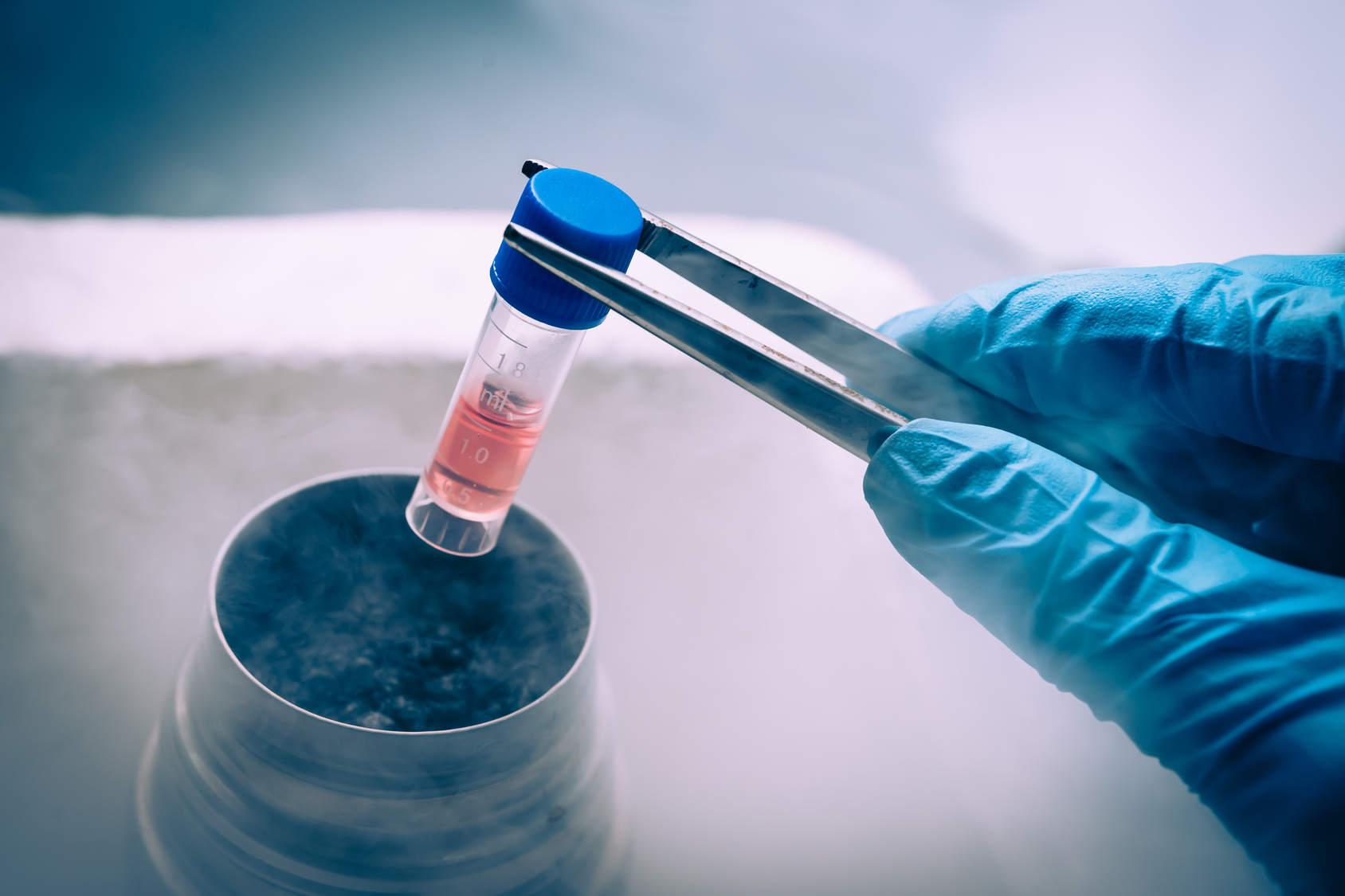 Científicos eliminan con éxito una enfermedad hereditaria en embriones humanos por primera vez en la historia