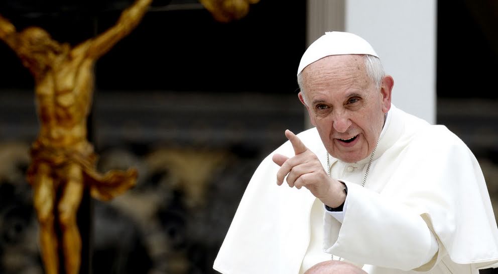 Dios no es un mago y el Big Bang y la evolución son muy reales: Papa Francisco