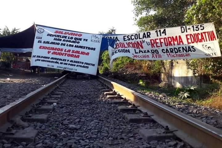 Gobernador de Michoacán visita Europa en medio de protestas de la CNTE