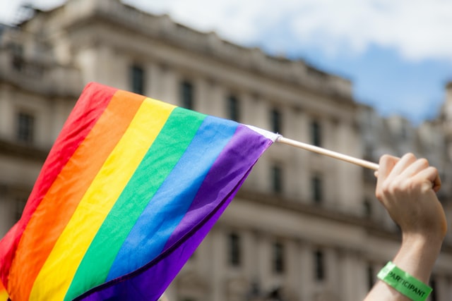 ¡¿Quééé?! Hungría quiere prohibir que se hable sobre homosexualidad en las escuelas
