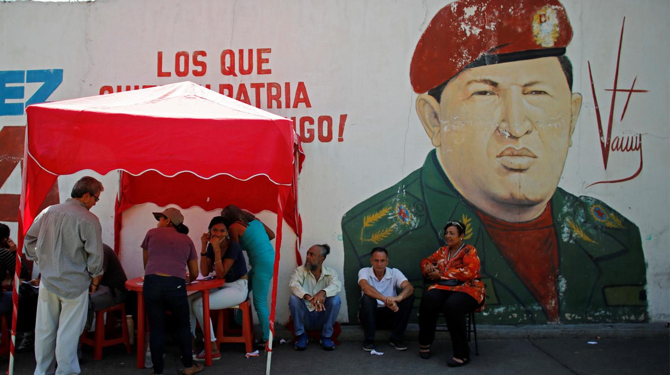 14 países no reconocerán unas elecciones marcadas por el abstencionismo en Venezuela