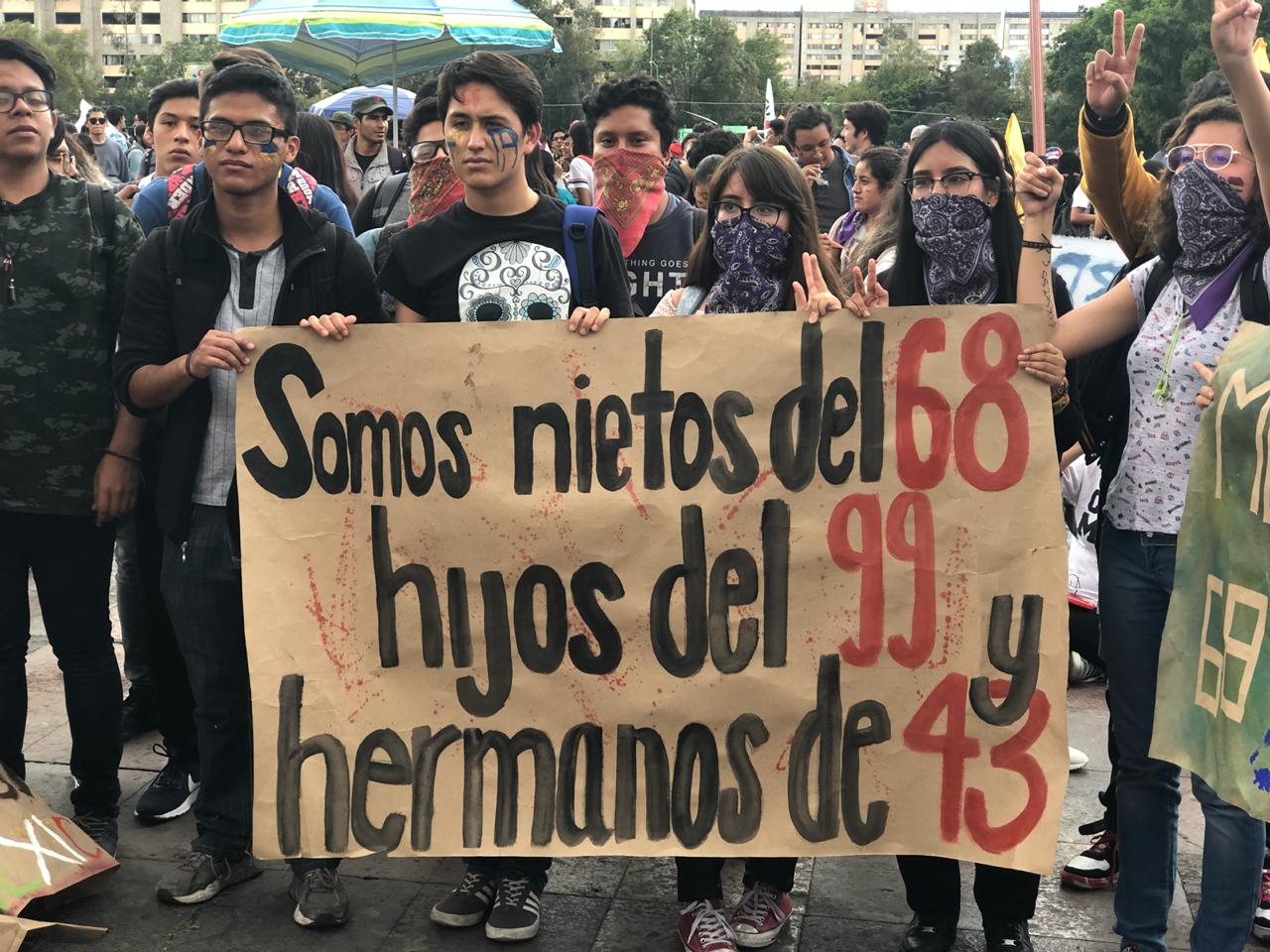 Marchan Para Recordar A Los Muertos Del 2 De Octubre De 1968 Cc News