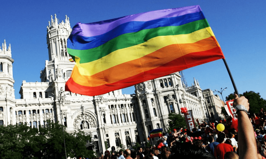 ¿Por qué se contagian más de VIH durante la Marcha del Orgullo Gay?